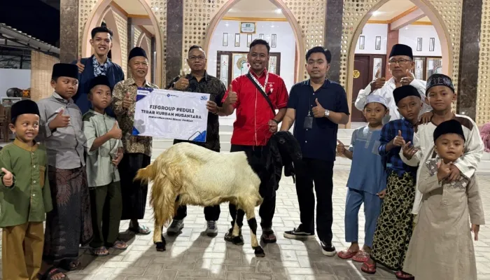 FIFGROUP Pamekasan Perkuat Kepedulian Sosial di Momentum Idul Adha