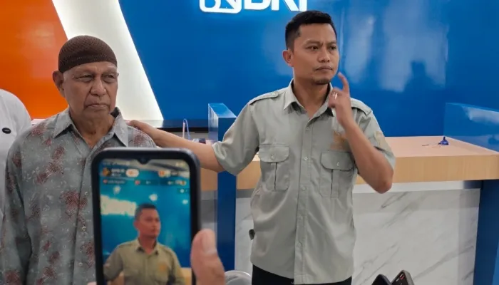 Pengembalian SK Pensiun Molor, Keluarga Abdul Hamid Desak BRI Sumenep Tepati Komitmen