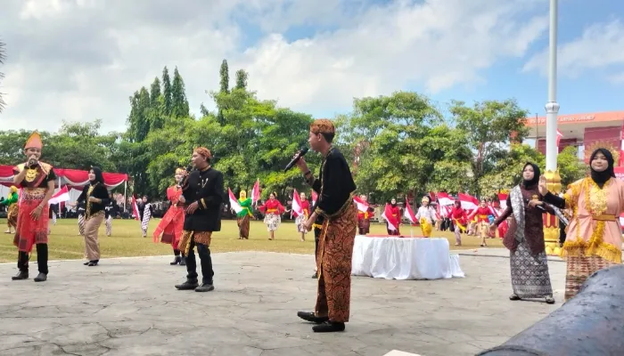 Tarian Nusantara Warnai Upacara HUT ke-81 RI di Sumenep